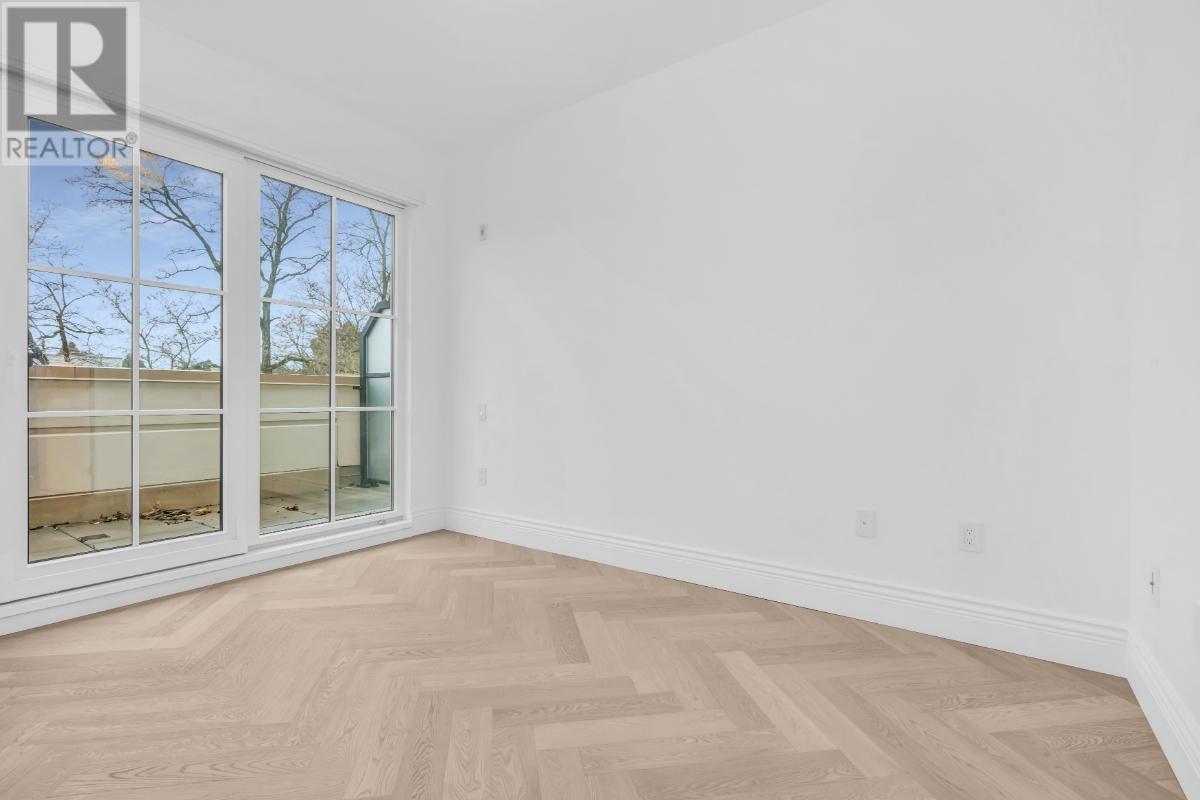 Listing Picture 16 of 38 : 410 2096 W 47TH AVENUE, Vancouver / 溫哥華 - 魯藝地產 Yvonne Lu Group - MLS Medallion Club Member