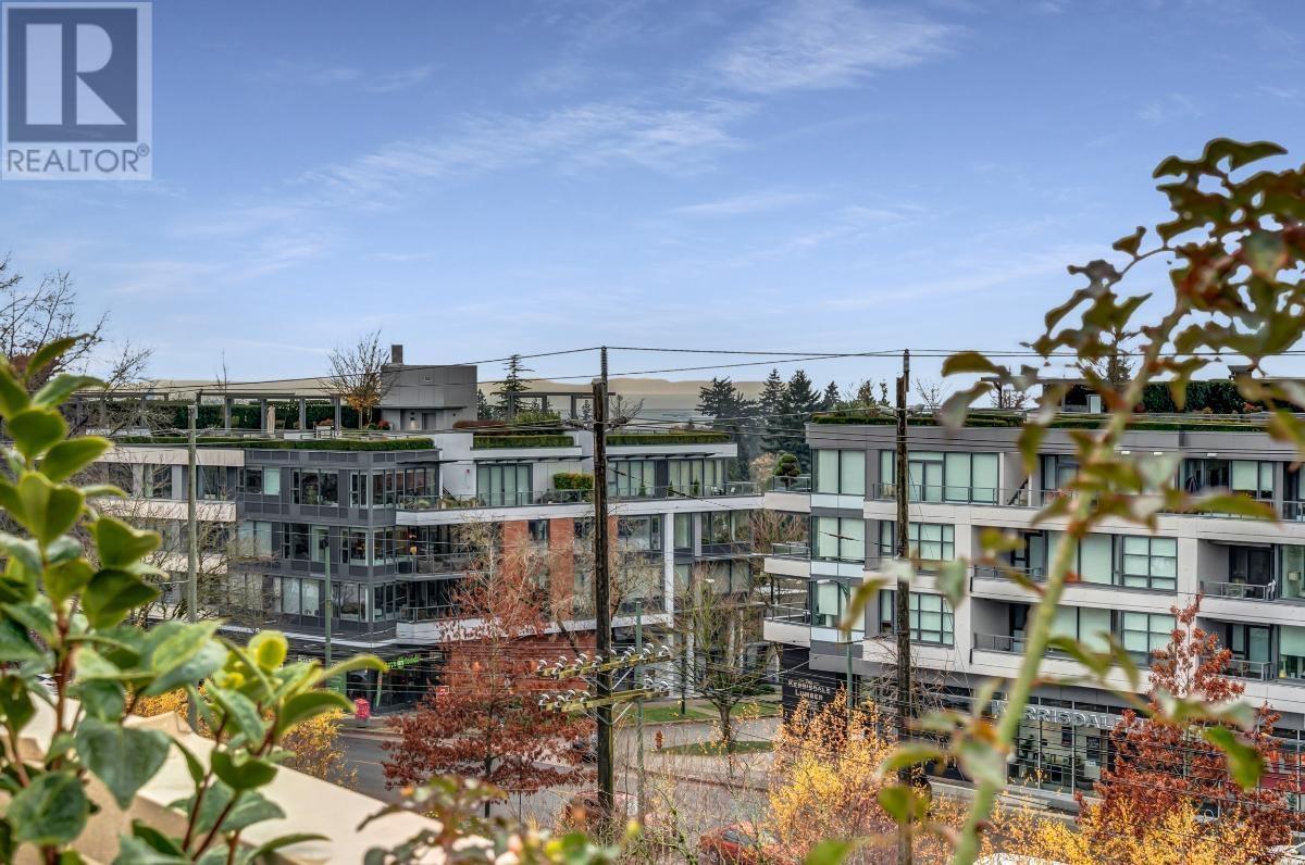Listing Picture 25 of 38 : 410 2096 W 47TH AVENUE, Vancouver / 溫哥華 - 魯藝地產 Yvonne Lu Group - MLS Medallion Club Member
