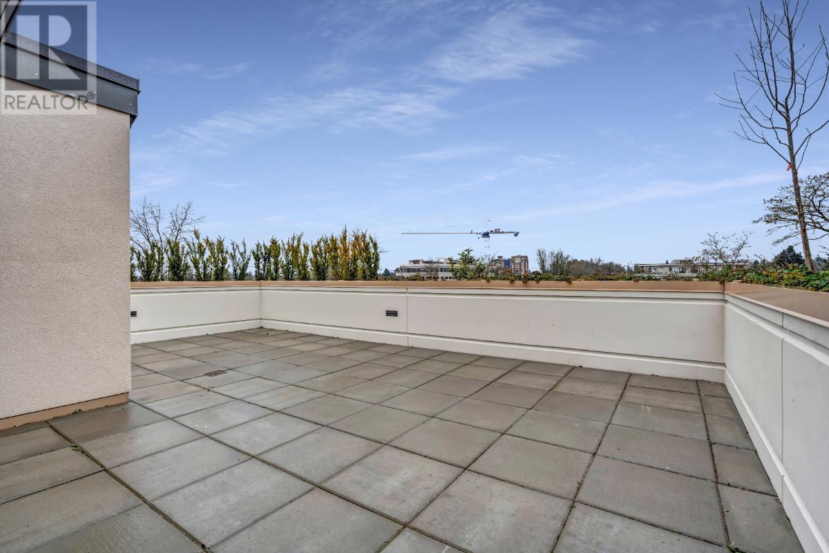 Listing Picture 23 of 38 : 410 2096 W 47TH AVENUE, Vancouver / 溫哥華 - 魯藝地產 Yvonne Lu Group - MLS Medallion Club Member