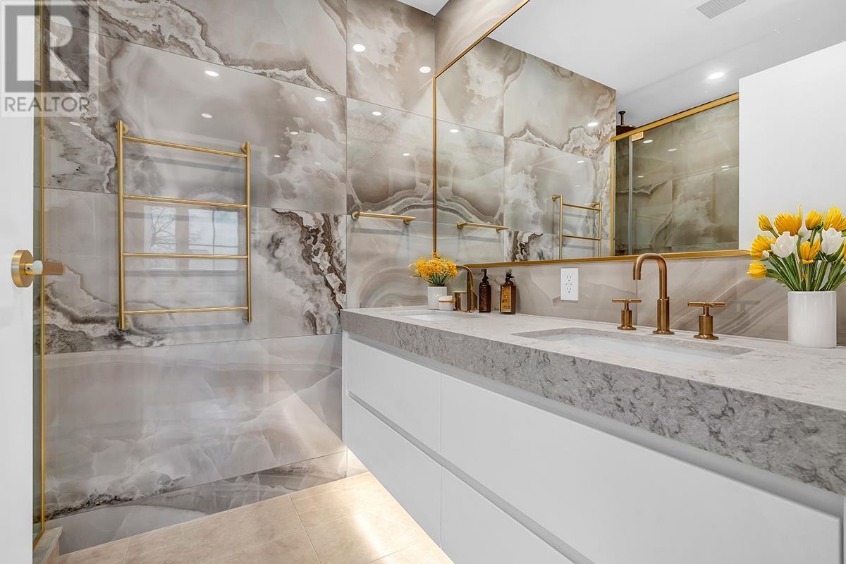 Listing Picture 17 of 38 : 410 2096 W 47TH AVENUE, Vancouver / 溫哥華 - 魯藝地產 Yvonne Lu Group - MLS Medallion Club Member