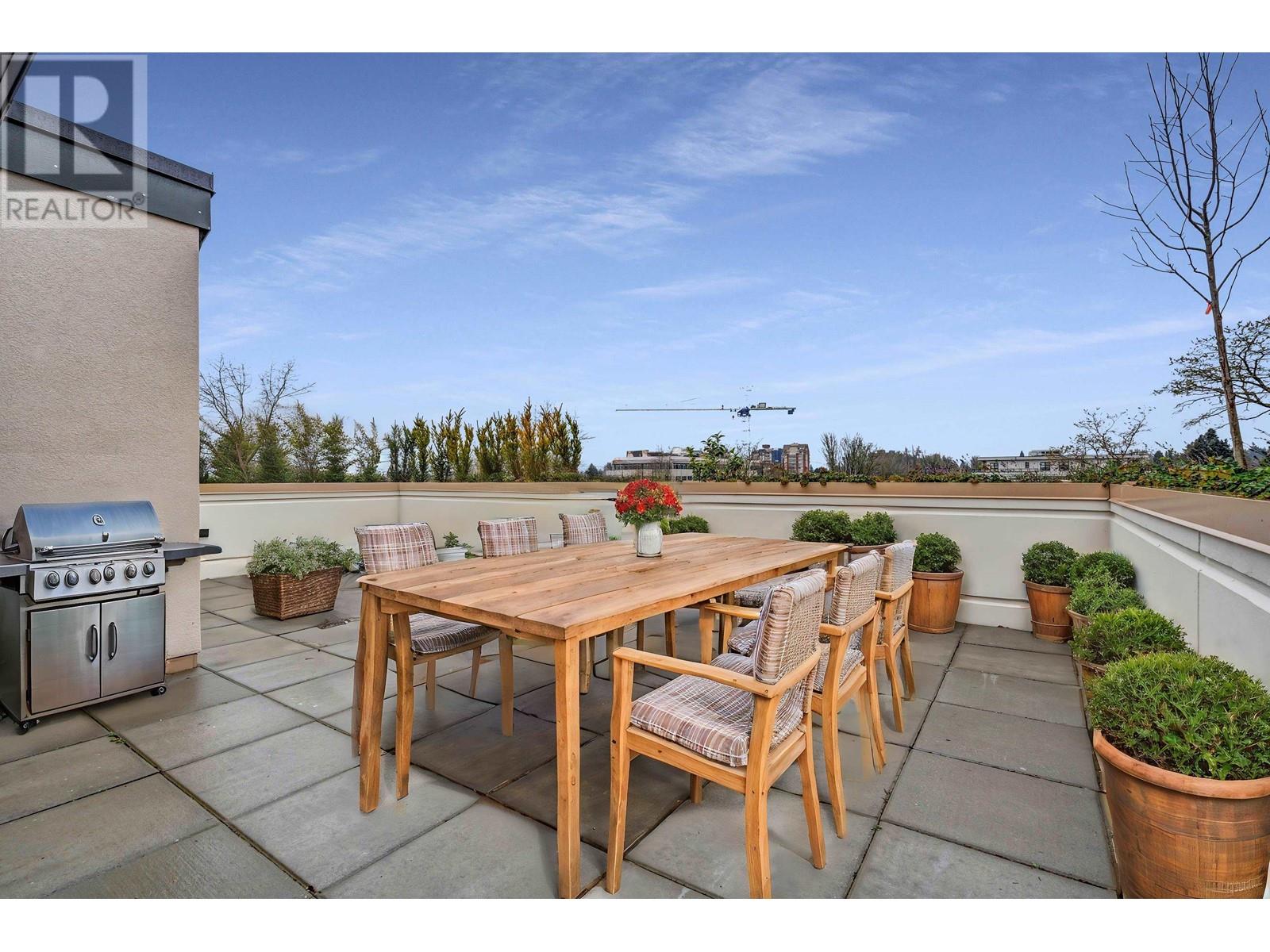 Listing Picture 6 of 38 : 410 2096 W 47TH AVENUE, Vancouver / 溫哥華 - 魯藝地產 Yvonne Lu Group - MLS Medallion Club Member