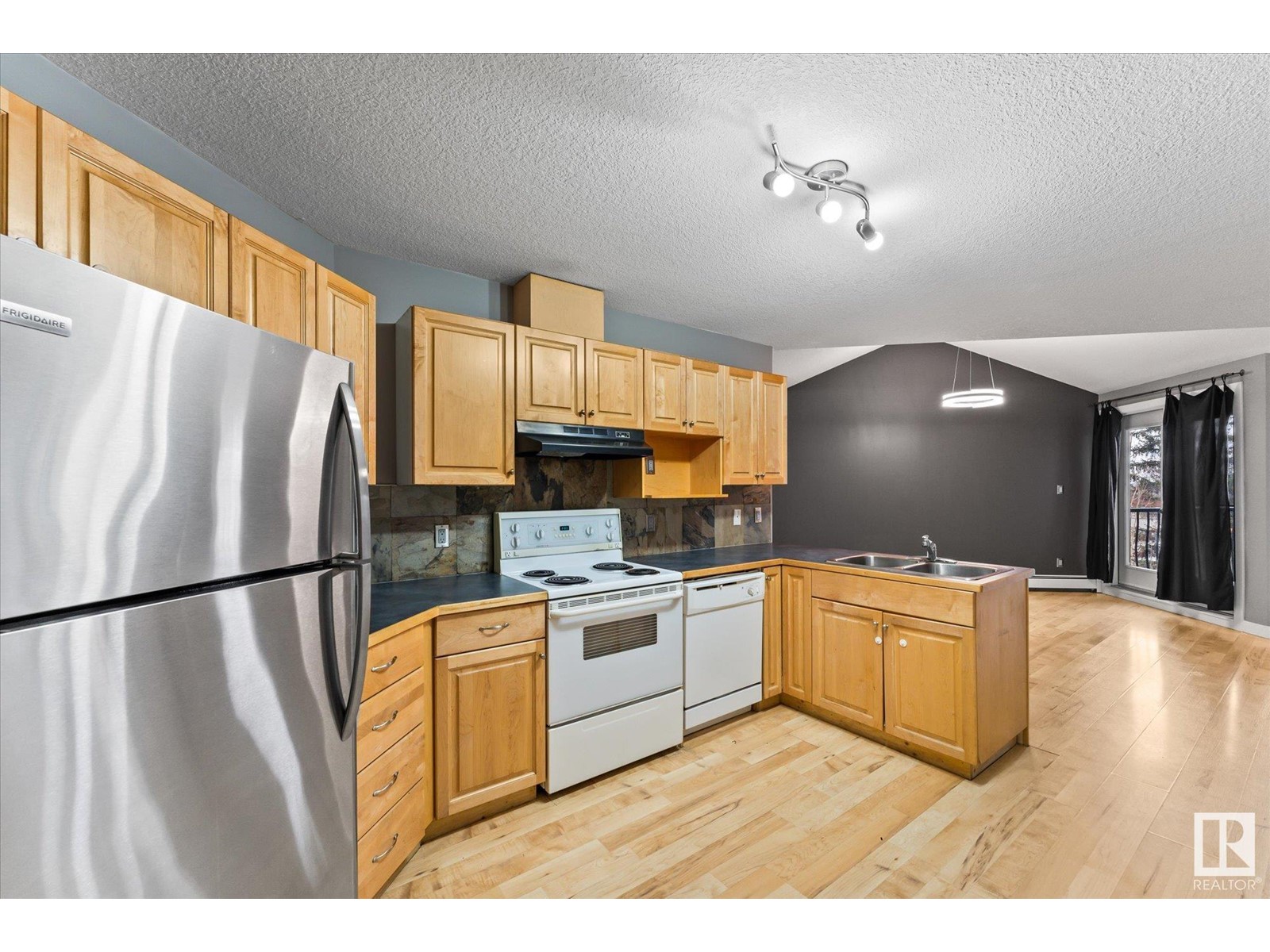 #202 9336 Jasper Av Nw, Edmonton, Alberta  T5H 3T5 - Photo 6 - E4379905