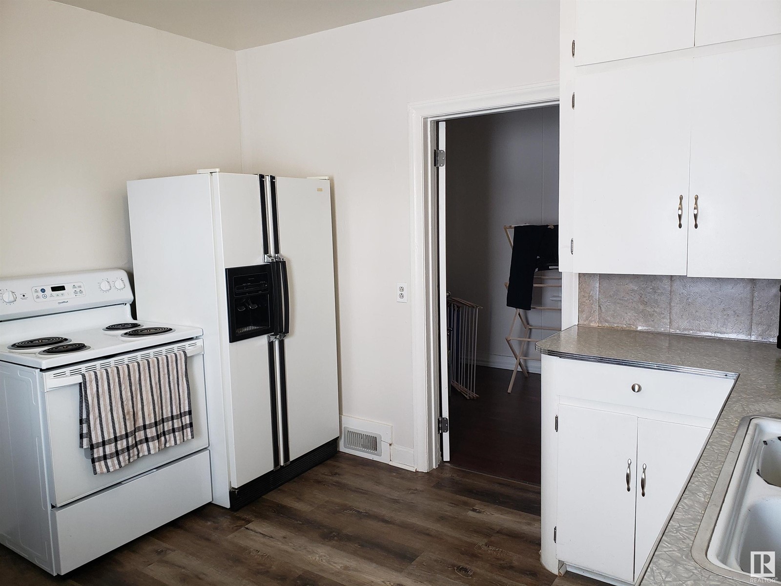 4823 50 Av, Elk Point, Alberta  T0A 1A0 - Photo 10 - E4344892