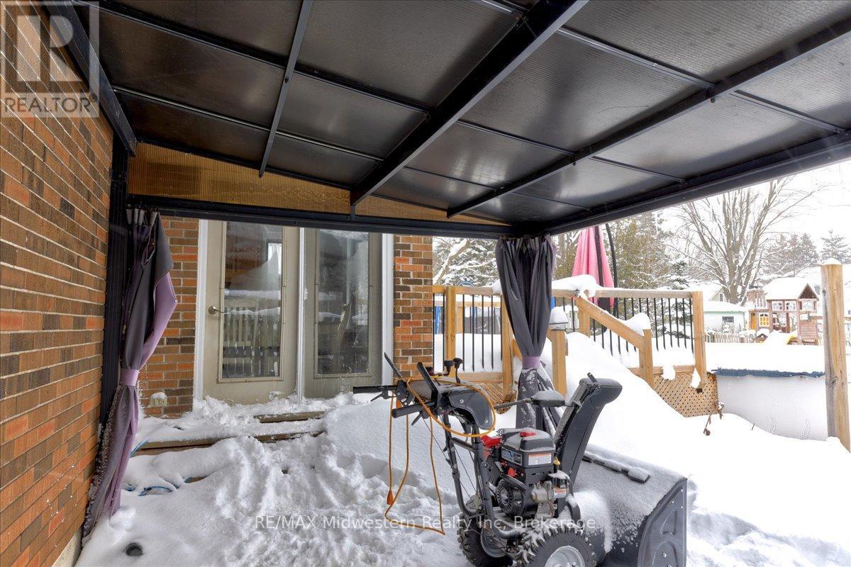 135 Queen Street, North Perth, Ontario  N0G 1B0 - Photo 28 - X11884959