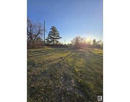 5039 48 Av Mundare, Mundare, Ca