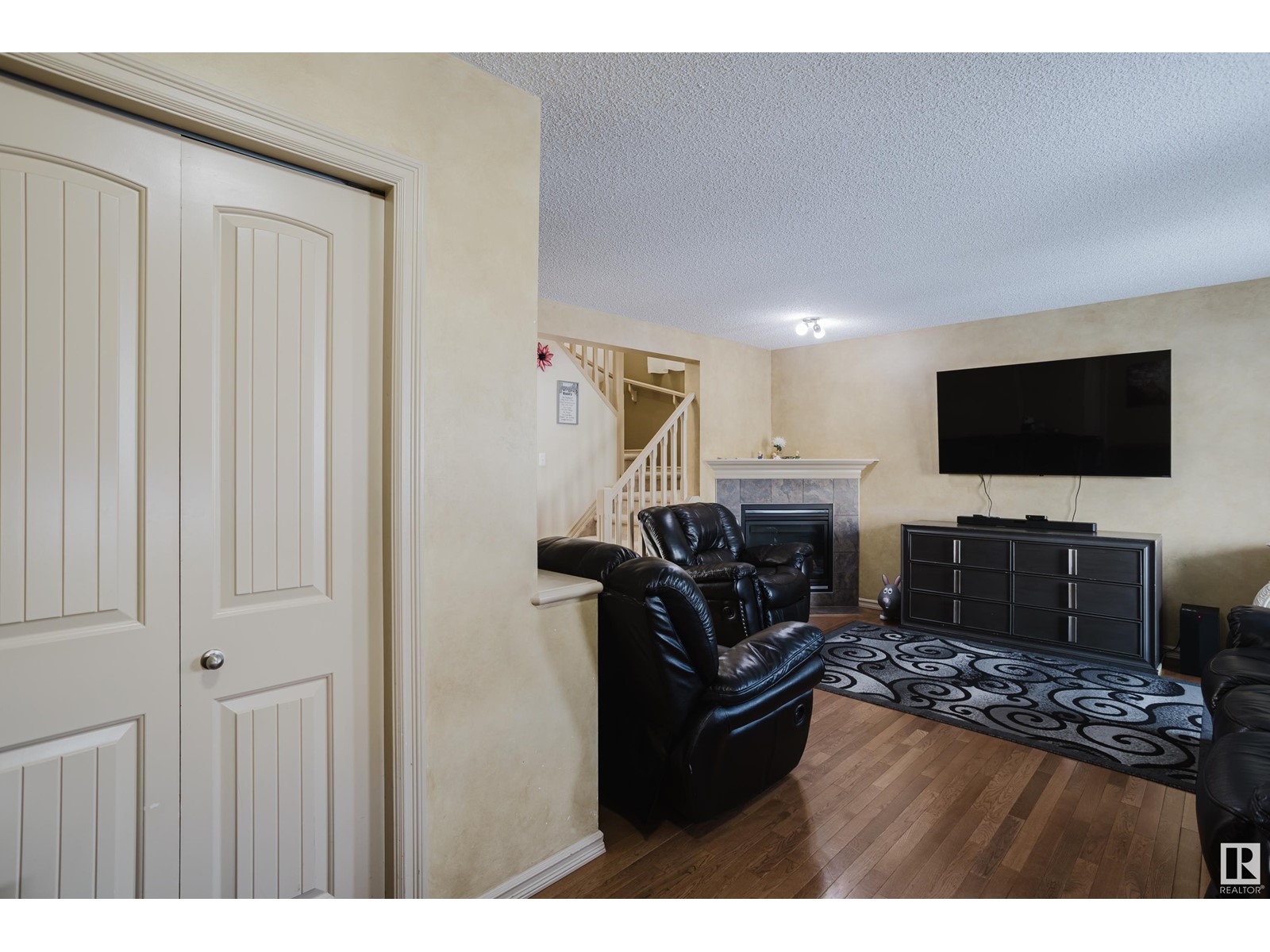 3011 21 Av Nw, Edmonton, Alberta  T6T 0K3 - Photo 7 - E4415044