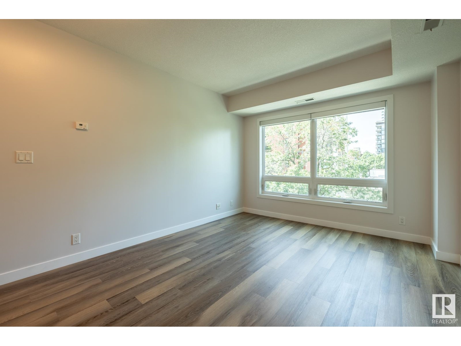 #305 10055 118 St Nw, Edmonton, Alberta  T5K 0C1 - Photo 13 - E4412850