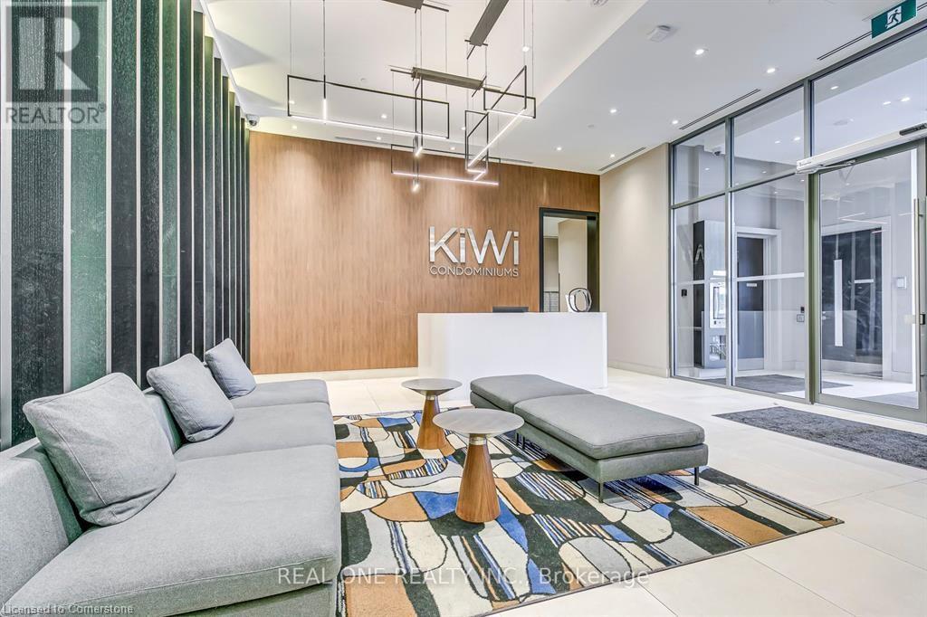 212 King William Street Unit# 1212 -Rm#1, Hamilton, Ontario  L8R 0A7 - Photo 3 - 40683967