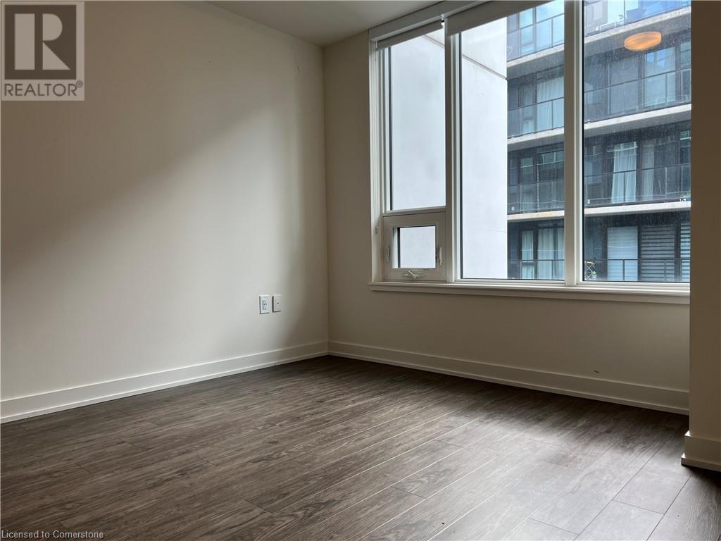 212 King William Street Unit# 1212 -Rm#1, Hamilton, Ontario  L8R 0A7 - Photo 8 - 40683967