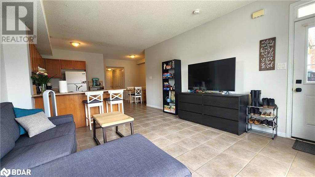 344 Edgehill Drive, Barrie, Ontario  L4N 9X4 - Photo 4 - 40683975