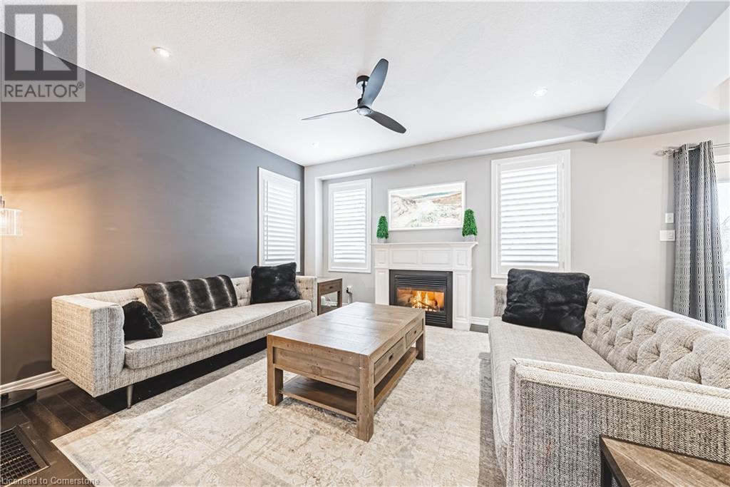 48 Madonna DriveHamilton, Ontario  L9B 0G9 - Photo 6 - 40683972