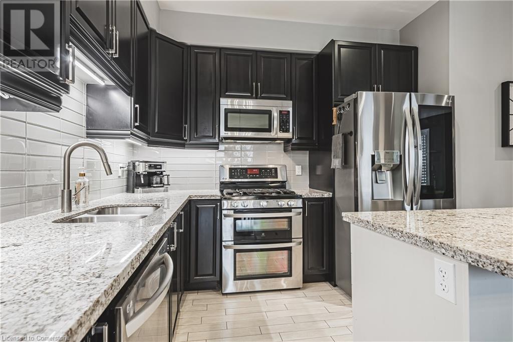 48 Madonna DriveHamilton, Ontario  L9B 0G9 - Photo 12 - 40683972