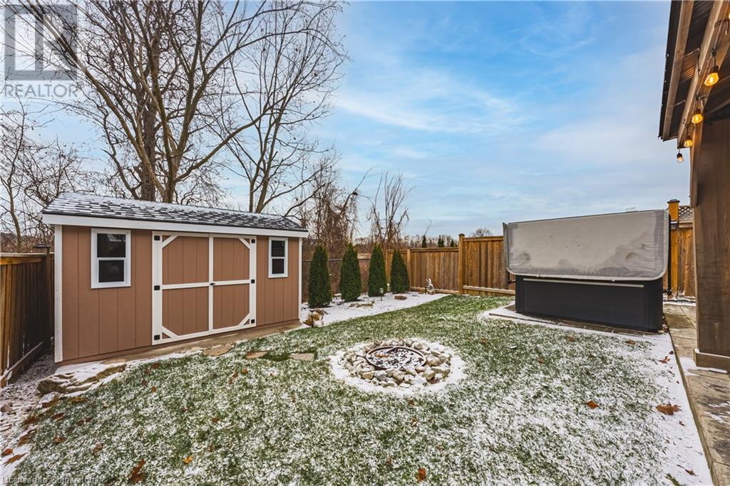 48 Madonna DriveHamilton, Ontario  L9B 0G9 - Photo 34 - 40683972