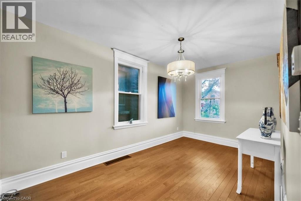 21 Sunset Avenue, Hamilton, Ontario  L8R 1V7 - Photo 9 - 40682835