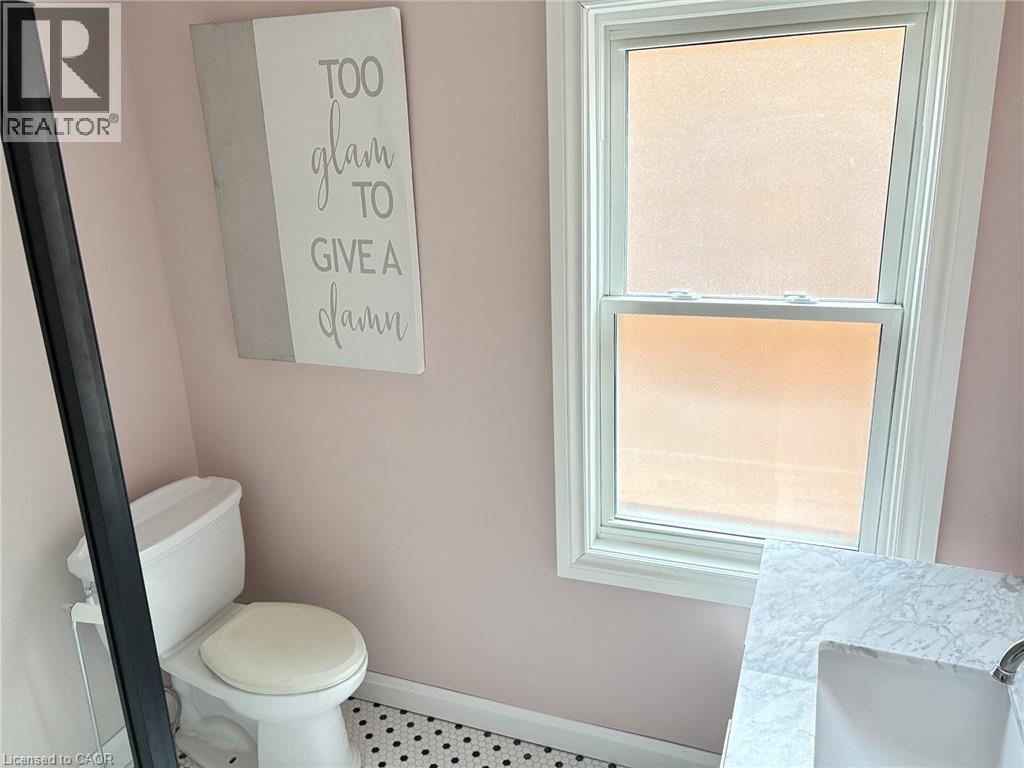 21 Sunset Avenue, Hamilton, Ontario  L8R 1V7 - Photo 22 - 40682835