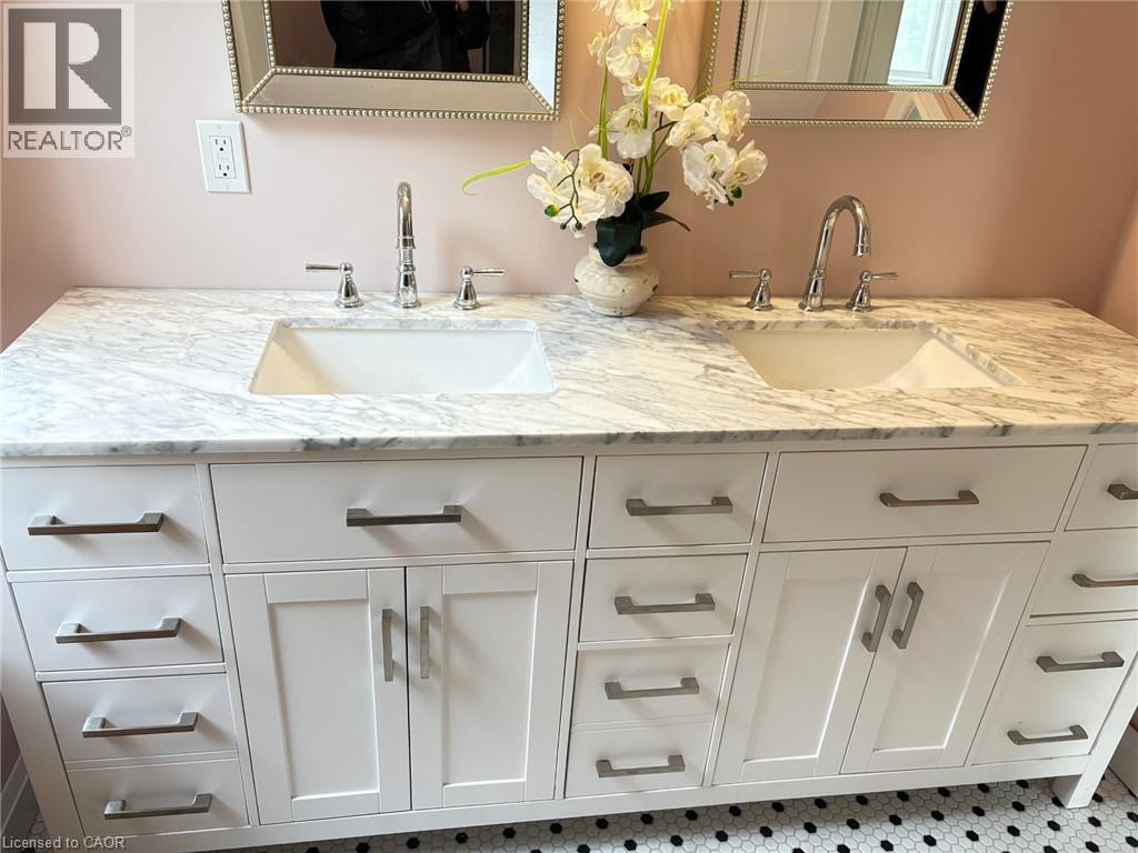 21 Sunset Avenue, Hamilton, Ontario  L8R 1V7 - Photo 18 - 40682835