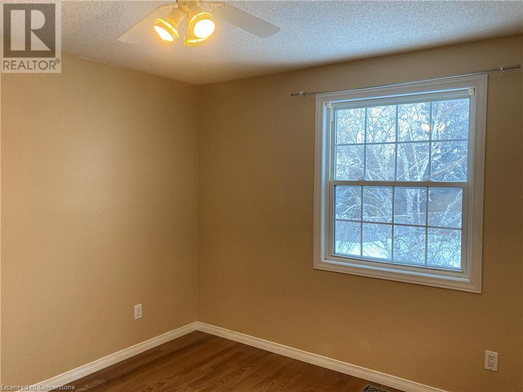 618 Millcroft Place, Waterloo, Ontario  N2T 2M2 - Photo 15 - 40683850