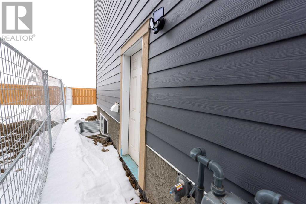Property at 15 Waterford Street image 3