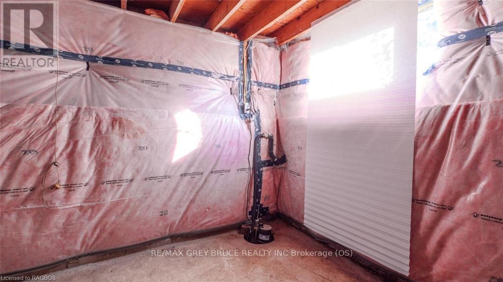 873 14th Street W, Georgian Bluffs, Ontario  N4K 6V5 - Photo 25 - X11879932