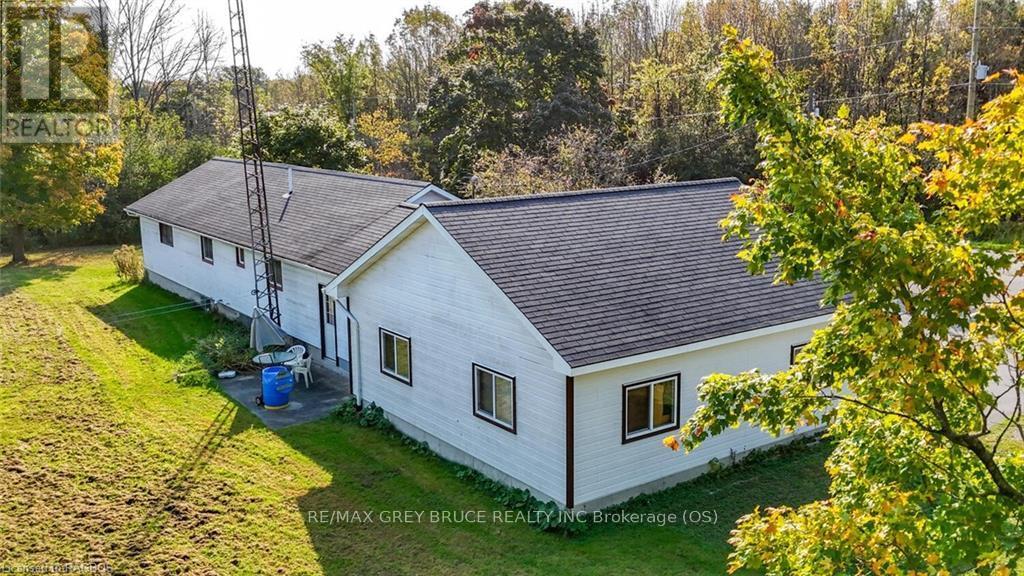 873 14th Street W, Georgian Bluffs, Ontario  N4K 6V5 - Photo 28 - X11879932