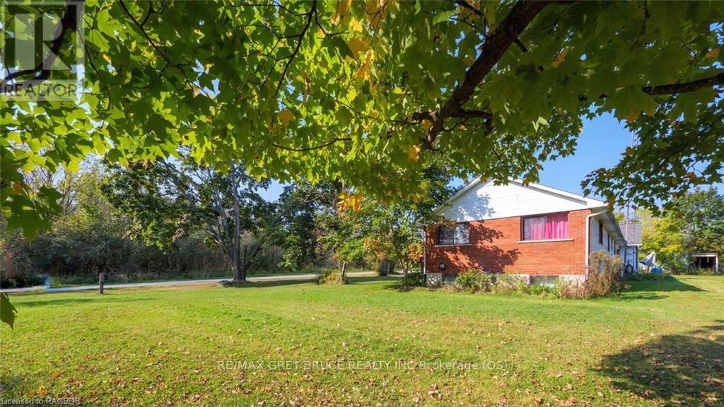 873 14th Street W, Georgian Bluffs, Ontario  N4K 6V5 - Photo 34 - X11879932