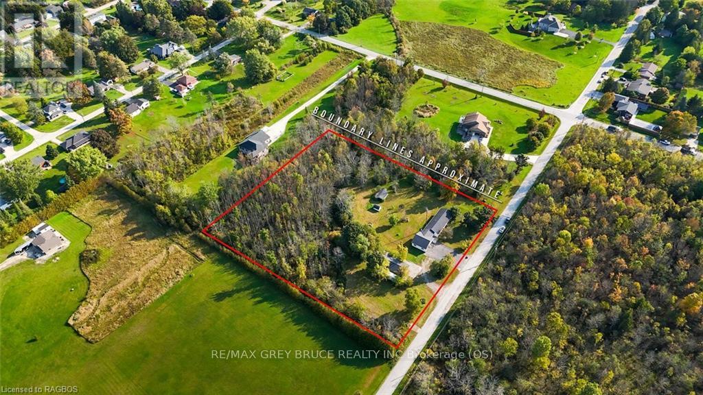 873 14th Street W, Georgian Bluffs, Ontario  N4K 6V5 - Photo 35 - X11879932