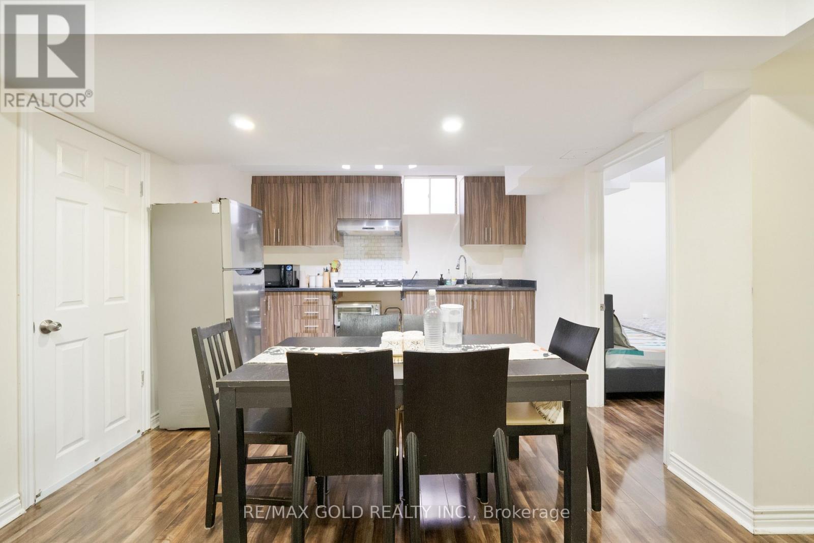 95 Mount Fuji Crescent, Brampton (Sandringham-Wellington), Ontario  L6R 2L6 - Photo 28 - W11885160