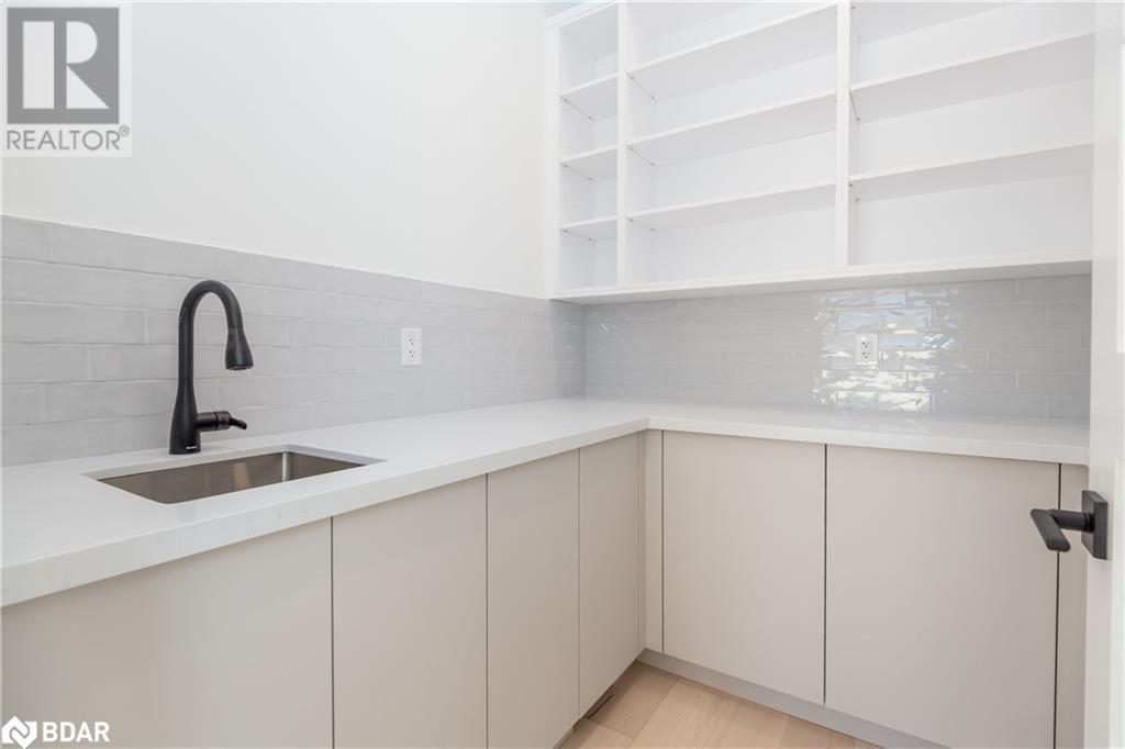 20 Gallagher Crescent, Springwater, Ontario  L0L 1X0 - Photo 17 - 40581004