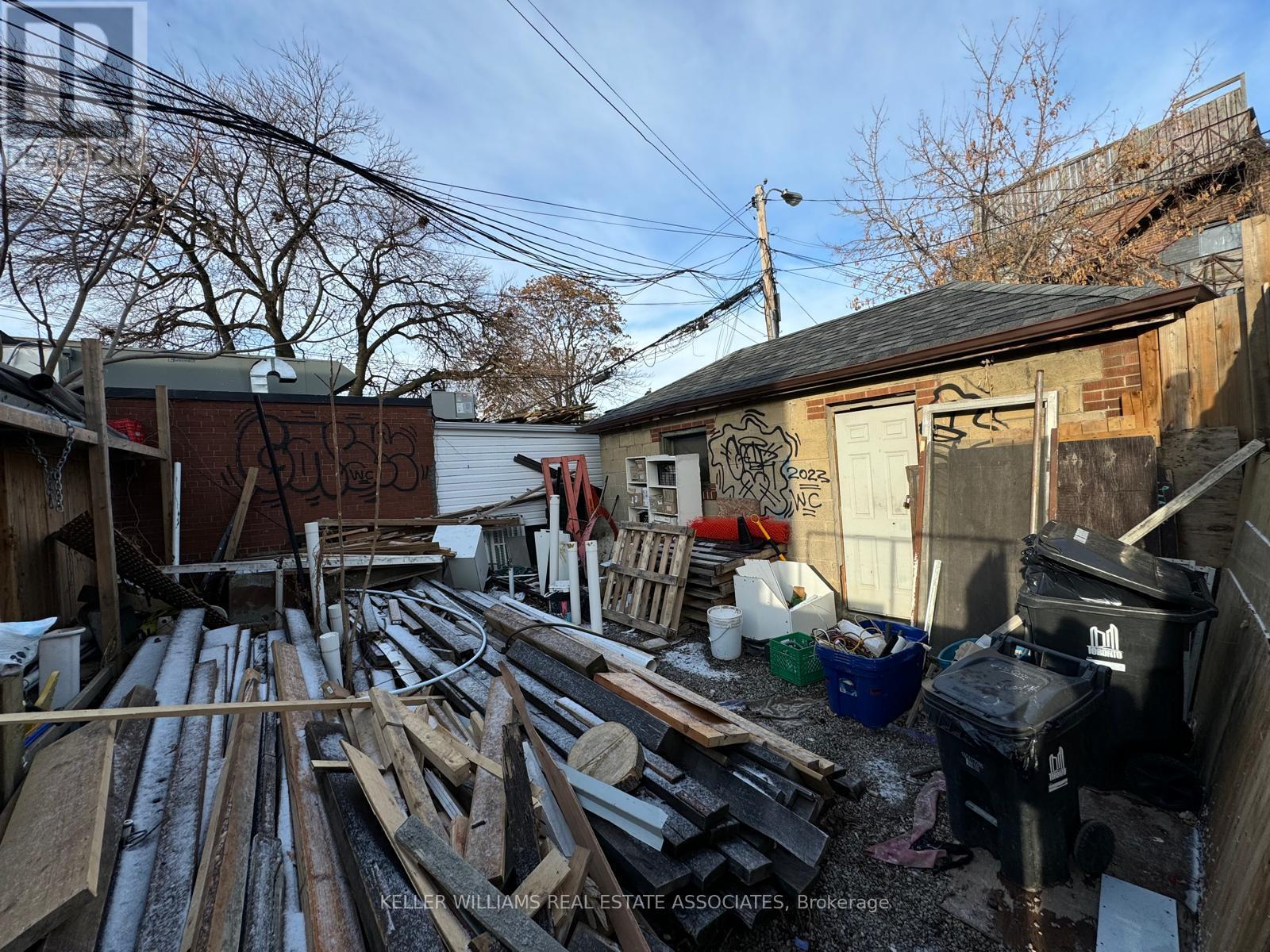 (Rear) - 6 Markham Street, Toronto, Ontario  M6J 1E4 - Photo 7 - C11885285