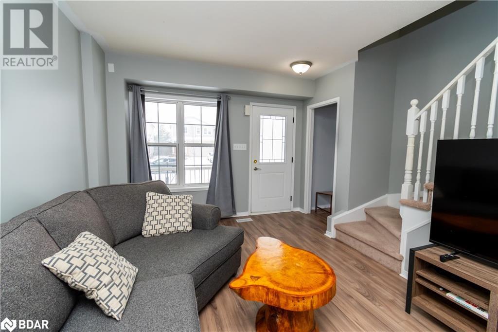 13 Truax Crescent, Essa, Ontario  L0M 1B4 - Photo 9 - 40683993