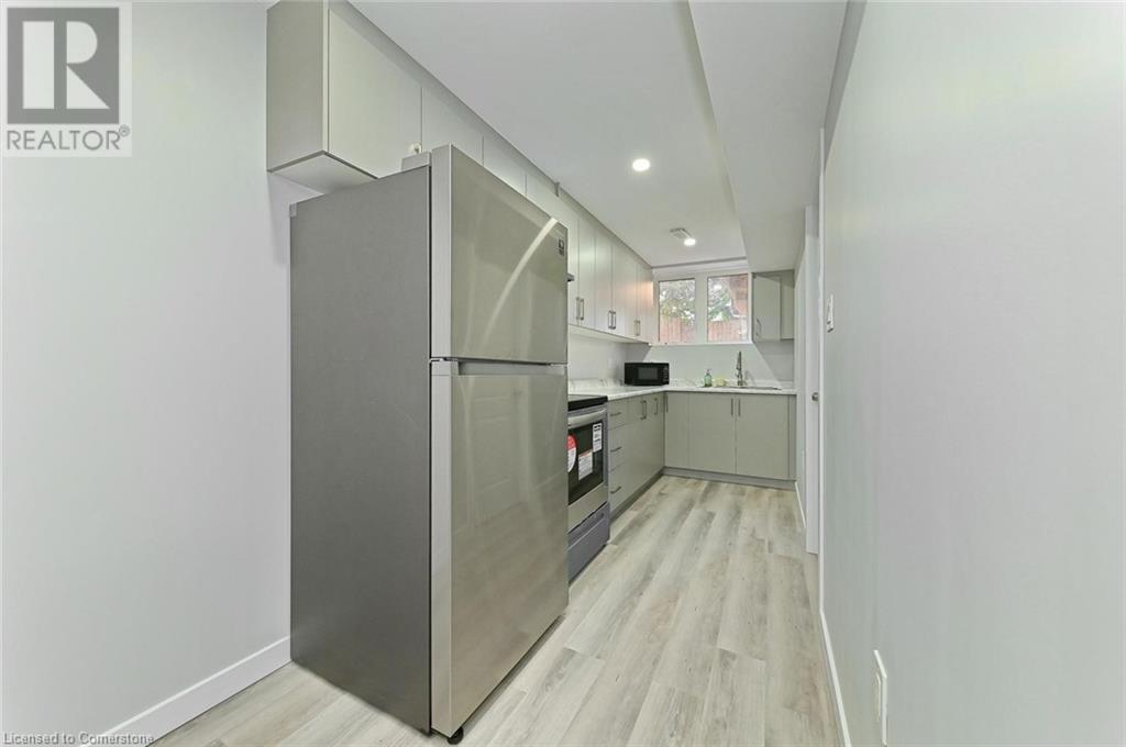 32 Pony Way, Kitchener, Ontario  N2R 0R8 - Photo 32 - 40683860