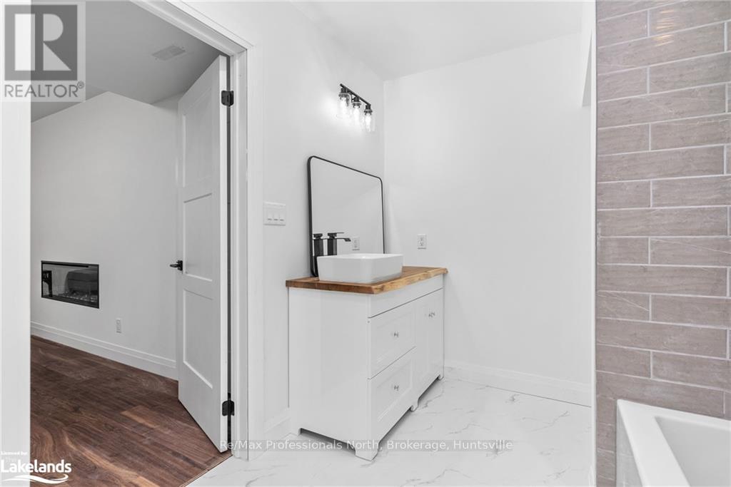 67 Jack Street, Huntsville, Ontario  P1H 0G4 - Photo 31 - X10436876