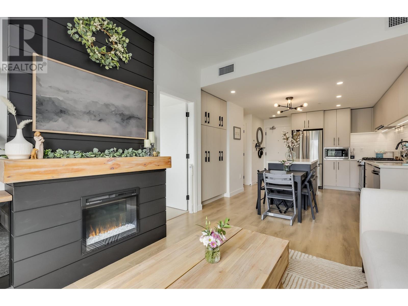 602 3018 St George Street, Port Moody, British Columbia  V3H 0L4 - Photo 5 - R2923658