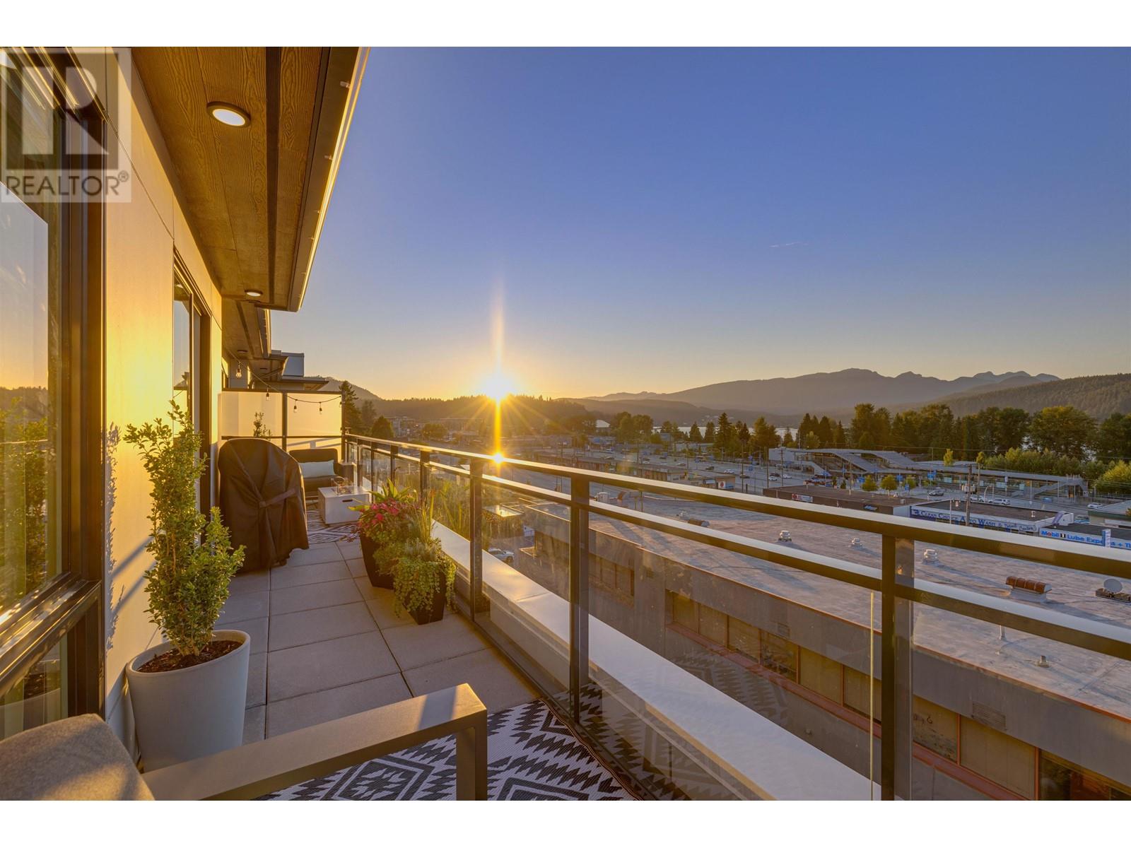 602 3018 St George Street, Port Moody, British Columbia  V3H 0L4 - Photo 3 - R2923658