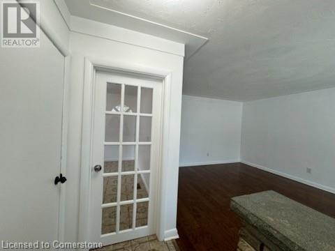 725 Eleventh Avenue E, Hamilton, Ontario  L8T 2K9 - Photo 3 - 40683344