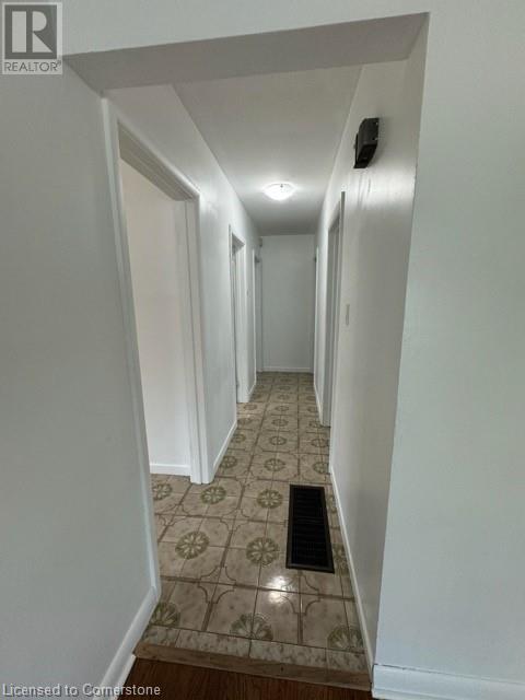 725 Eleventh Avenue E, Hamilton, Ontario  L8T 2K9 - Photo 6 - 40683344