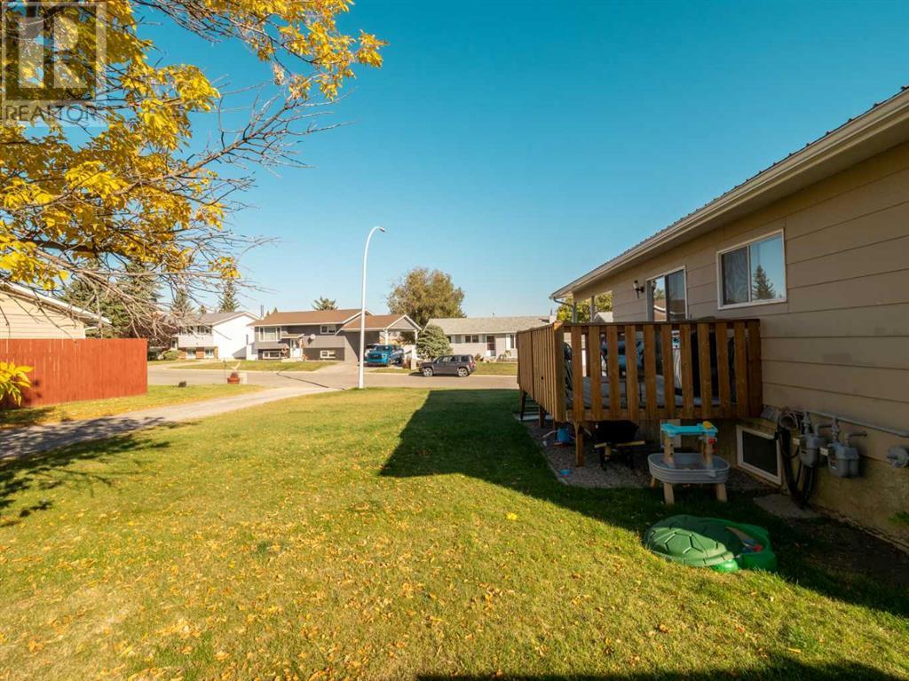 612 Mcdougall Street, Pincher Creek, Alberta  T0K 1W0 - Photo 33 - A2171787