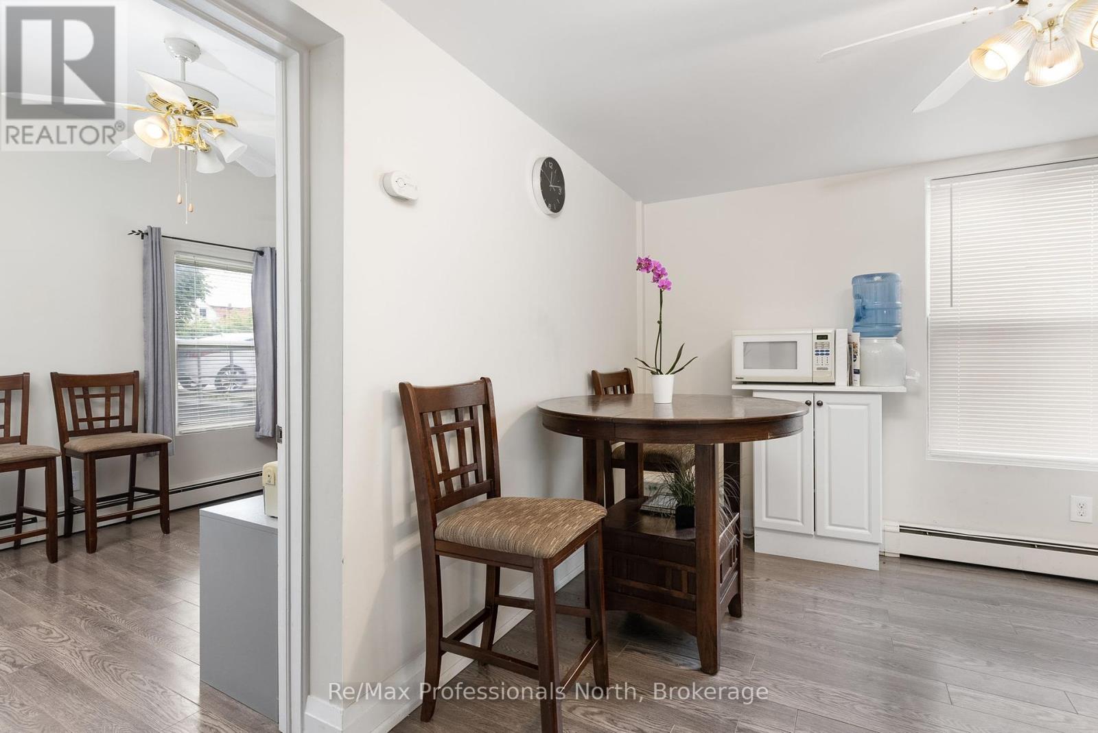 73 Coldwater Street E, Orillia, Ontario  L3V 1W6 - Photo 12 - S11885487