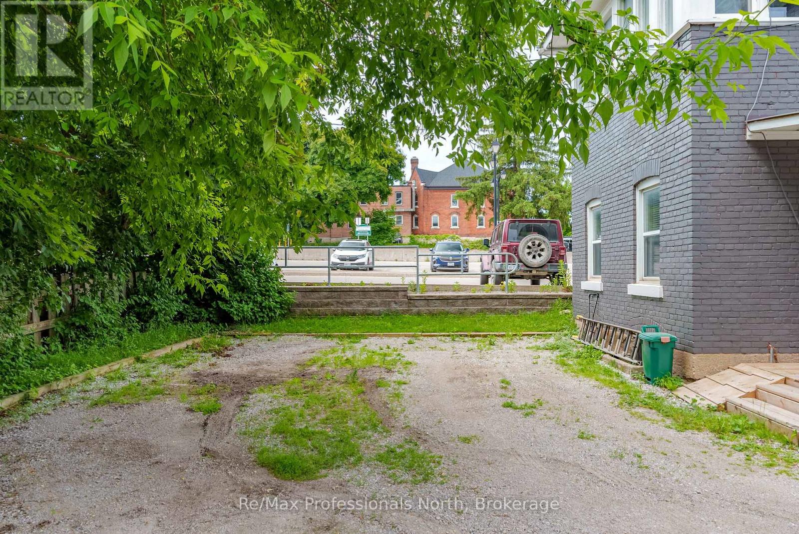 73 Coldwater Street E, Orillia, Ontario  L3V 1W6 - Photo 34 - S11885487
