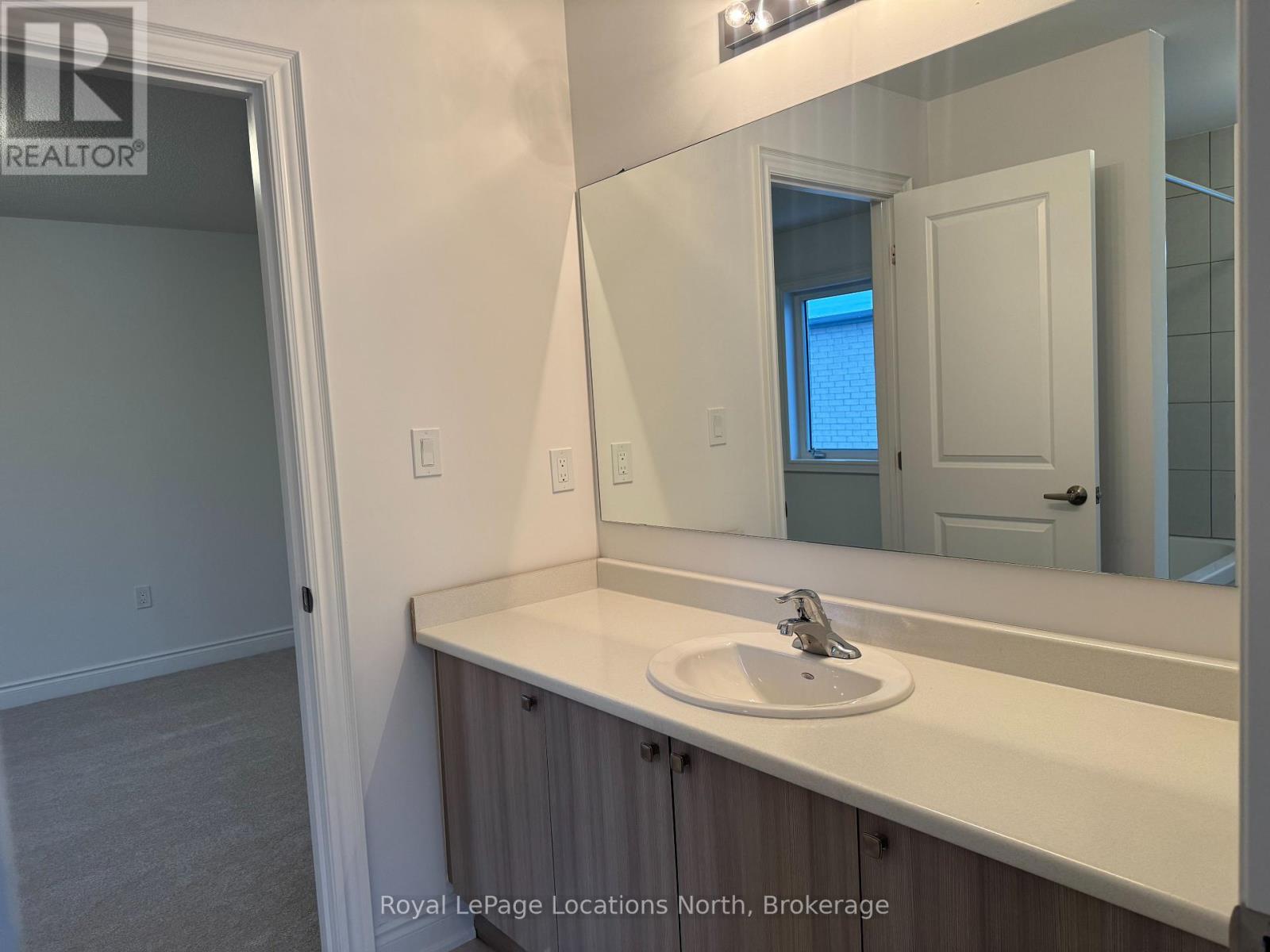 7 Amber Drive, Wasaga Beach, Ontario  L9Z 0R9 - Photo 12 - S11885536