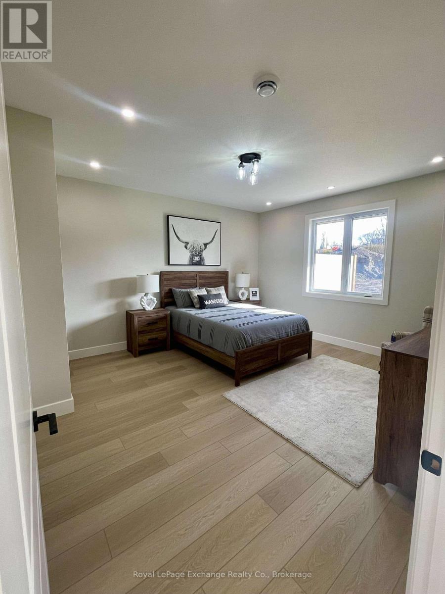 68 Mercedes Cres Crescent N, Kincardine, Ontario  N2Z 1G8 - Photo 16 - X11885533