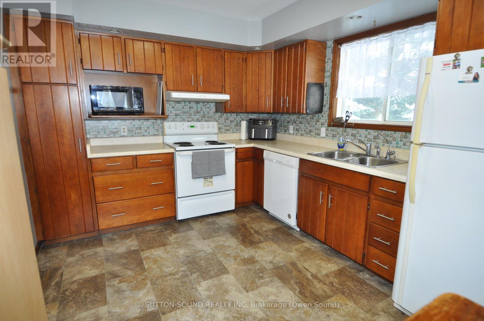 1905 8th Avenue E, Owen Sound, Ontario  N4K 3C4 - Photo 32 - X11823157