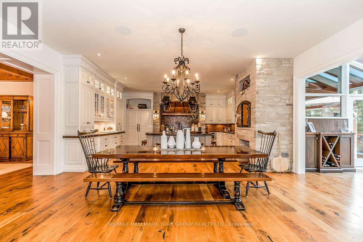 16 Hunters Glen Road, Aurora (Aurora Estates), Ontario  L4G 6W4 - Photo 13 - N11885531