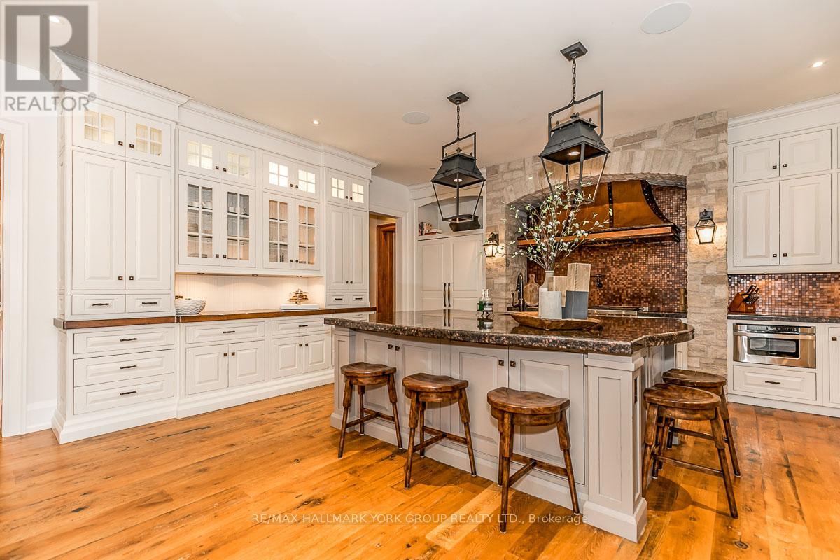 16 Hunters Glen Road, Aurora (Aurora Estates), Ontario  L4G 6W4 - Photo 15 - N11885531
