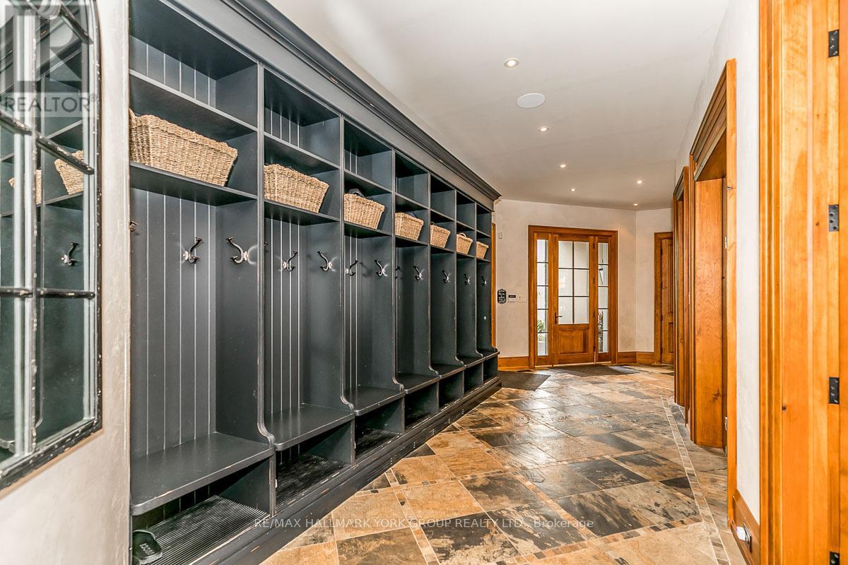 16 Hunters Glen Road, Aurora (Aurora Estates), Ontario  L4G 6W4 - Photo 21 - N11885531