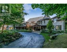 16 Hunters Glen Road, Aurora (Aurora Estates), Ca