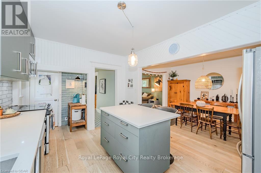 39 Raglan Street, Guelph (Central West), Ontario  N1H 2S4 - Photo 14 - X11879875