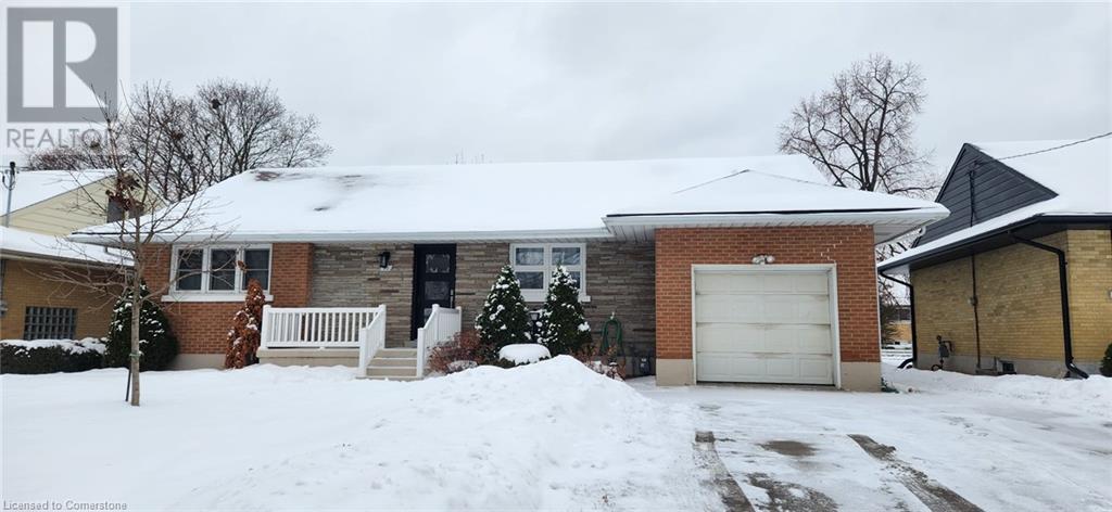 90 WEDGEWOOD Drive Unit# MAIN, Kitchener, Ontario