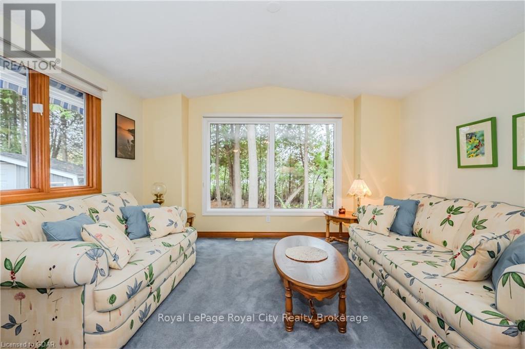 2 Spruce Avenue, Puslinch, Ontario  N1H 6H9 - Photo 11 - X11879796
