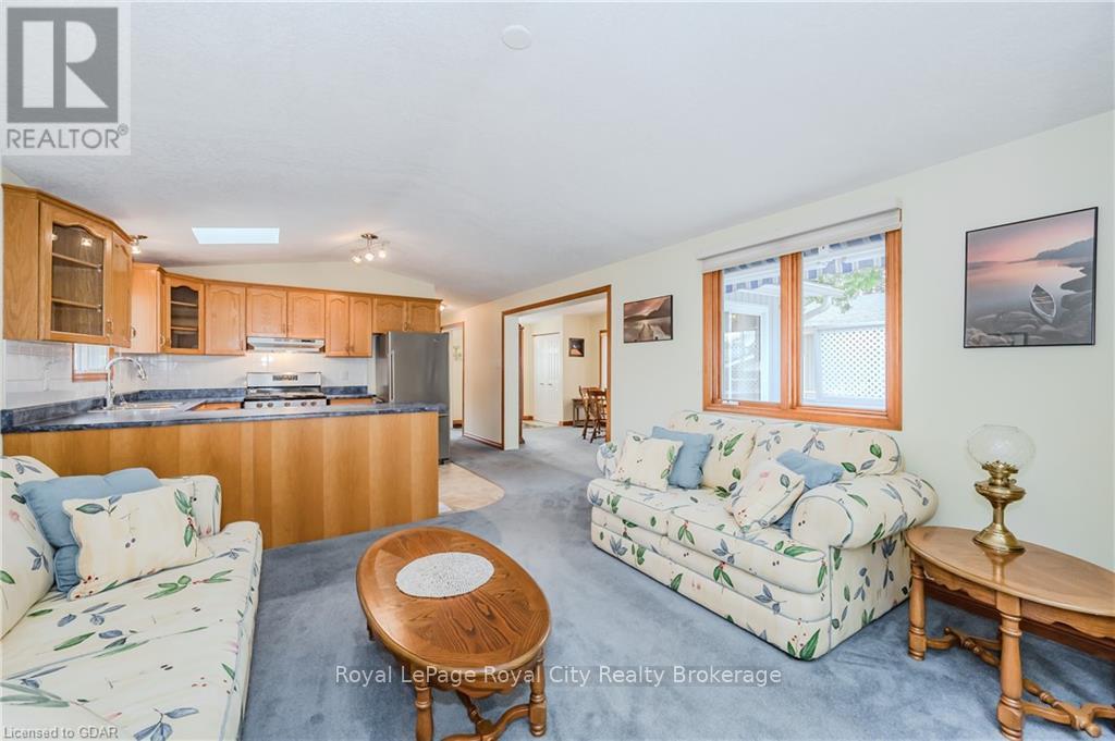 2 Spruce Avenue, Puslinch, Ontario  N1H 6H9 - Photo 13 - X11879796